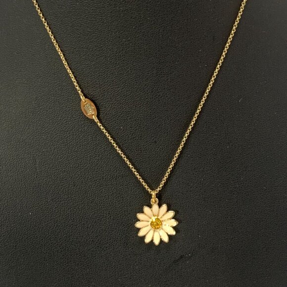 Juicy Couture Daisy Pendant Necklace With Adjustable Chain Cream/Gold - Picture 2 of 7